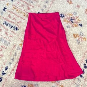 Skirt with thigh split